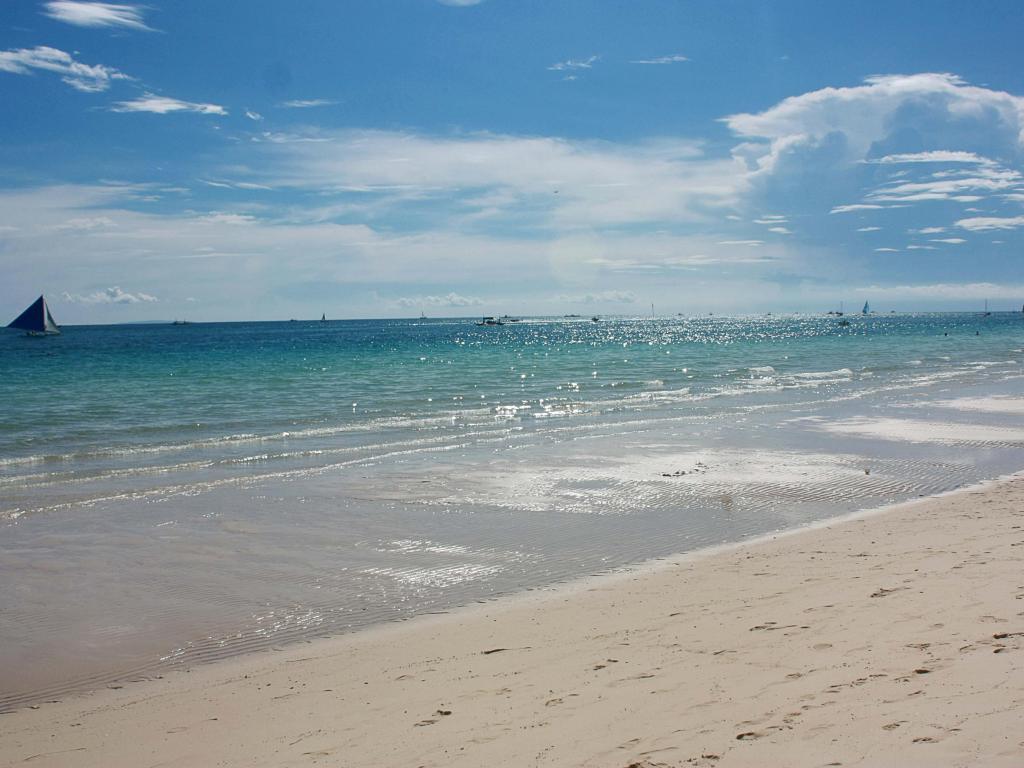Il Mare Sakura Resort Boracay Balabag  Zewnętrze zdjęcie